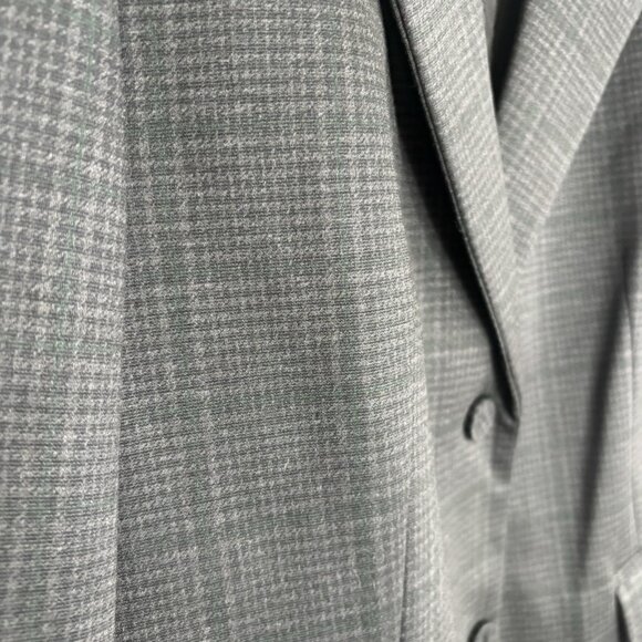 Amanda + Chelsea Women's Blazer Medium Gray Houndstooth Plaid Two Button Front - Picture 3 of 8